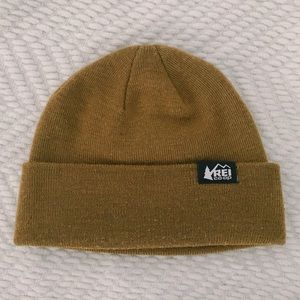 REI mustard beanie